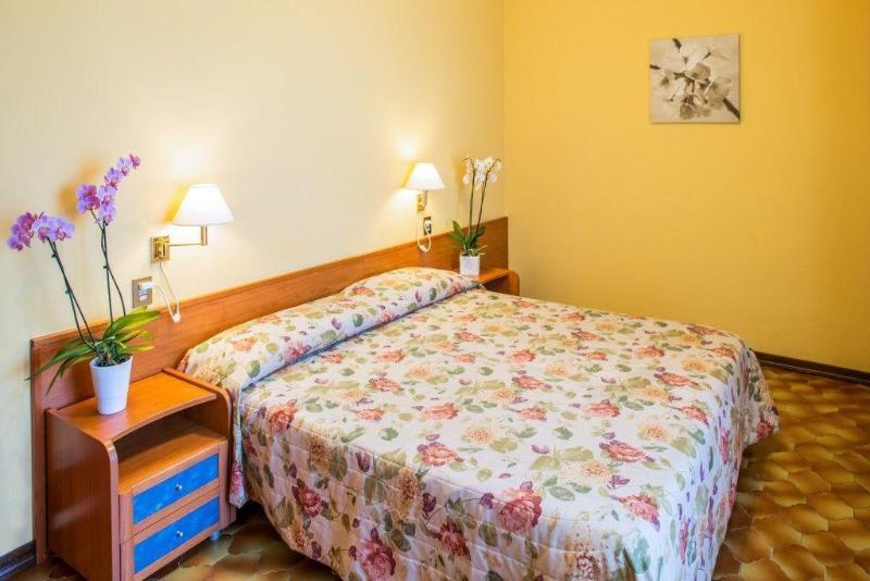 Hotel Romagna Baveno Exterior photo
