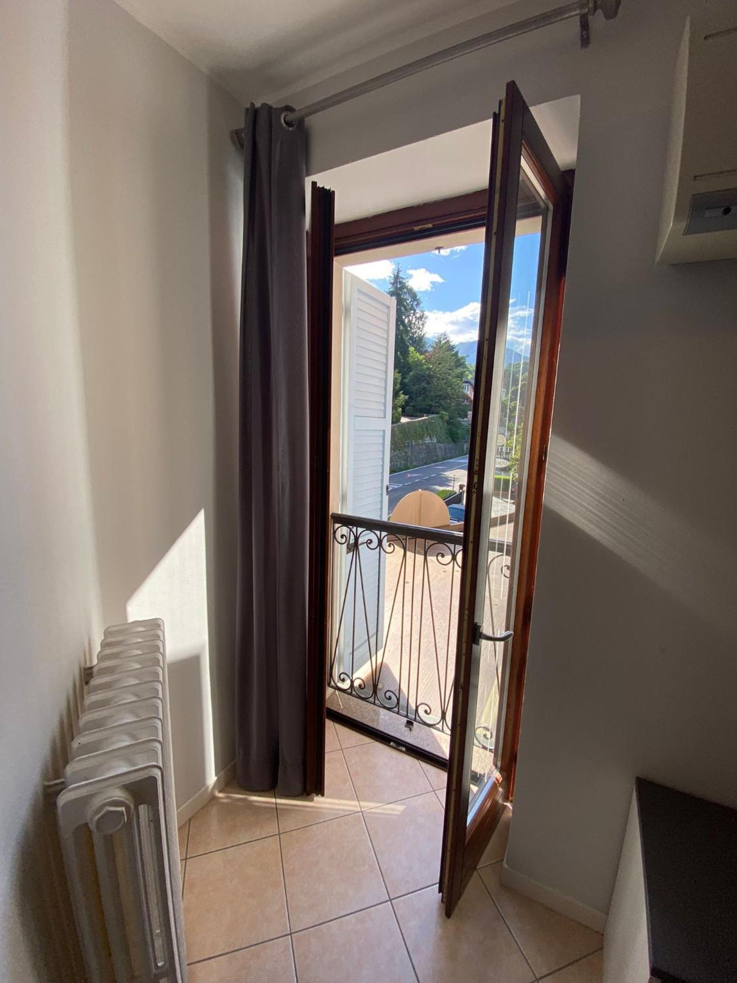 Hotel Romagna Baveno Exterior photo