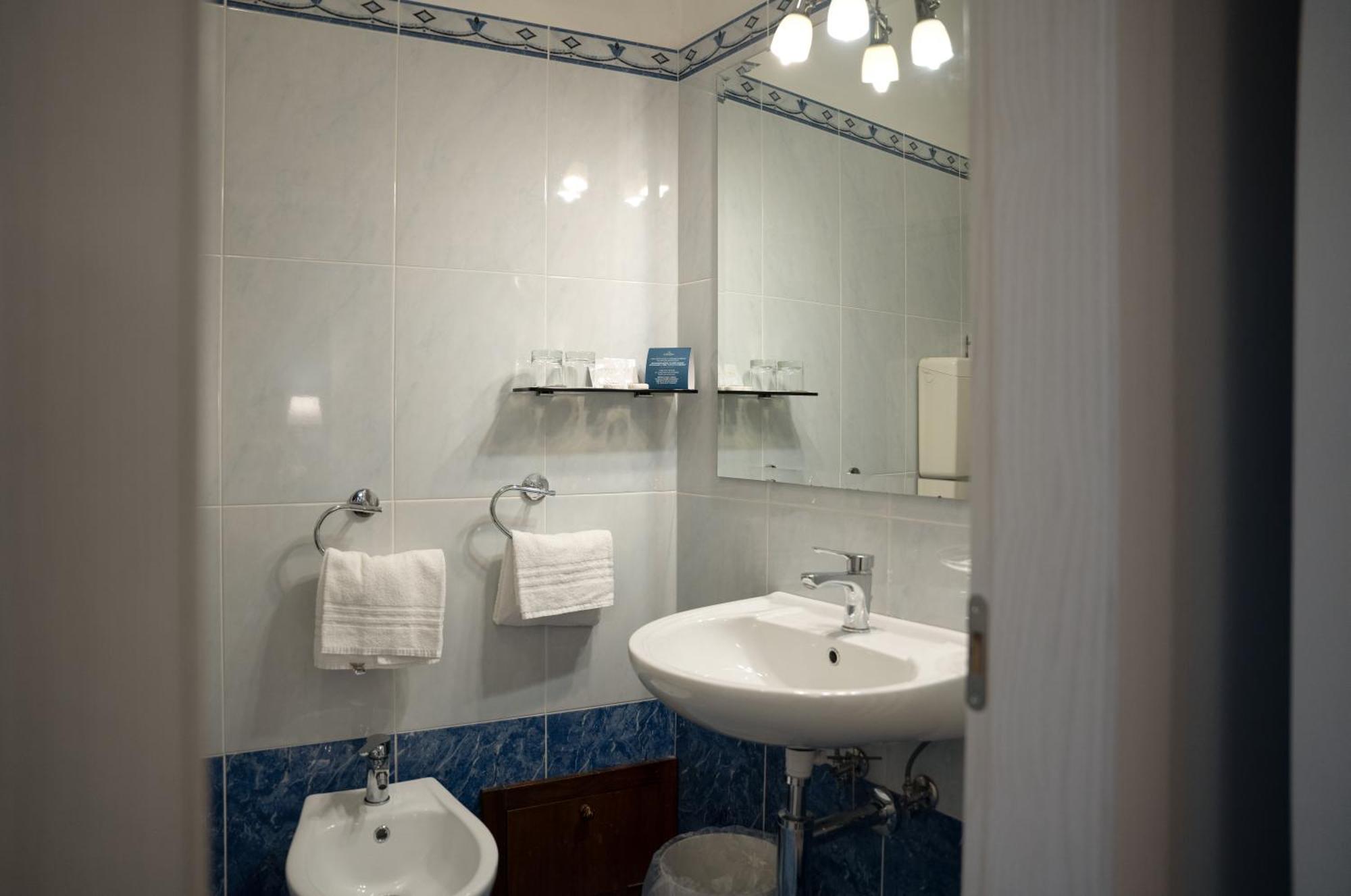 Hotel Romagna Baveno Exterior photo