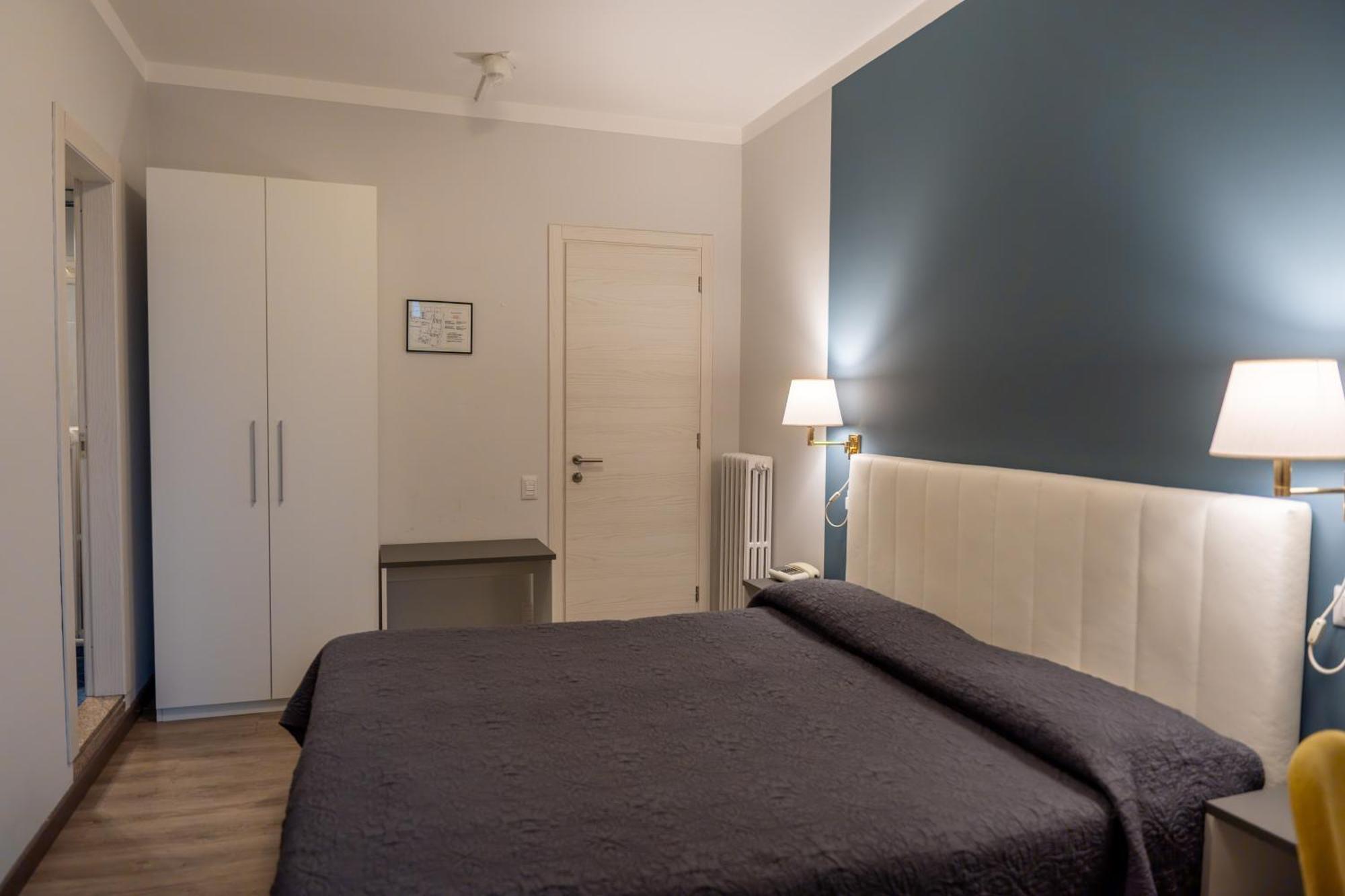 Hotel Romagna Baveno Exterior photo